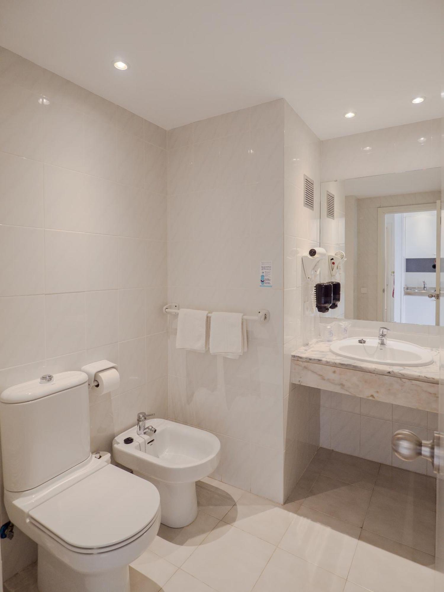 Apartamentos La Santa Maria 卡拉米洛 外观 照片
